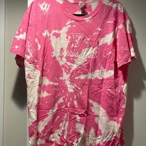Oversized pink tie dye graphic tee